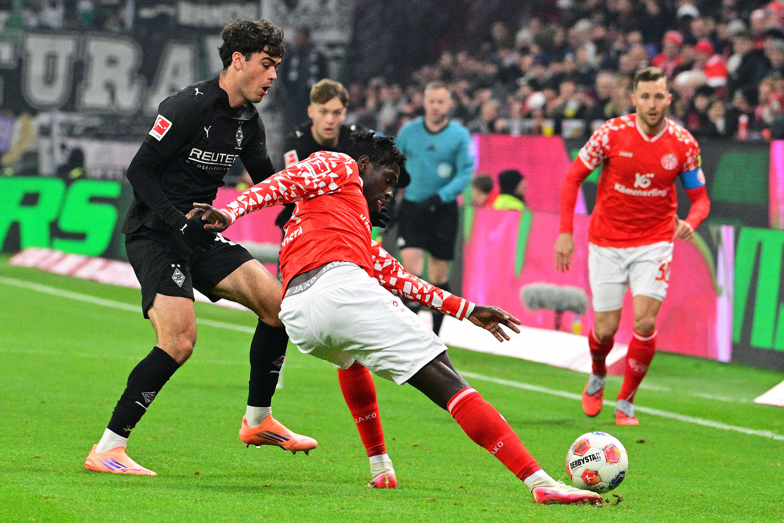 美因茨vs门兴格拉德巴赫赛事分析