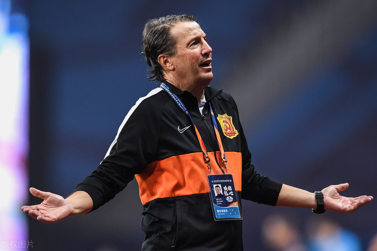 亚特兰大对佛罗伦萨延期