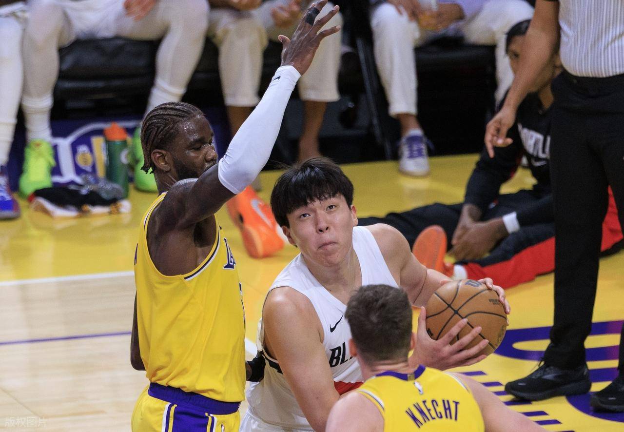 赛地聚焦：NBA季后赛赛前热度飙升，布莱顿再遭质疑，质疑声仍在，球队文化再被提及